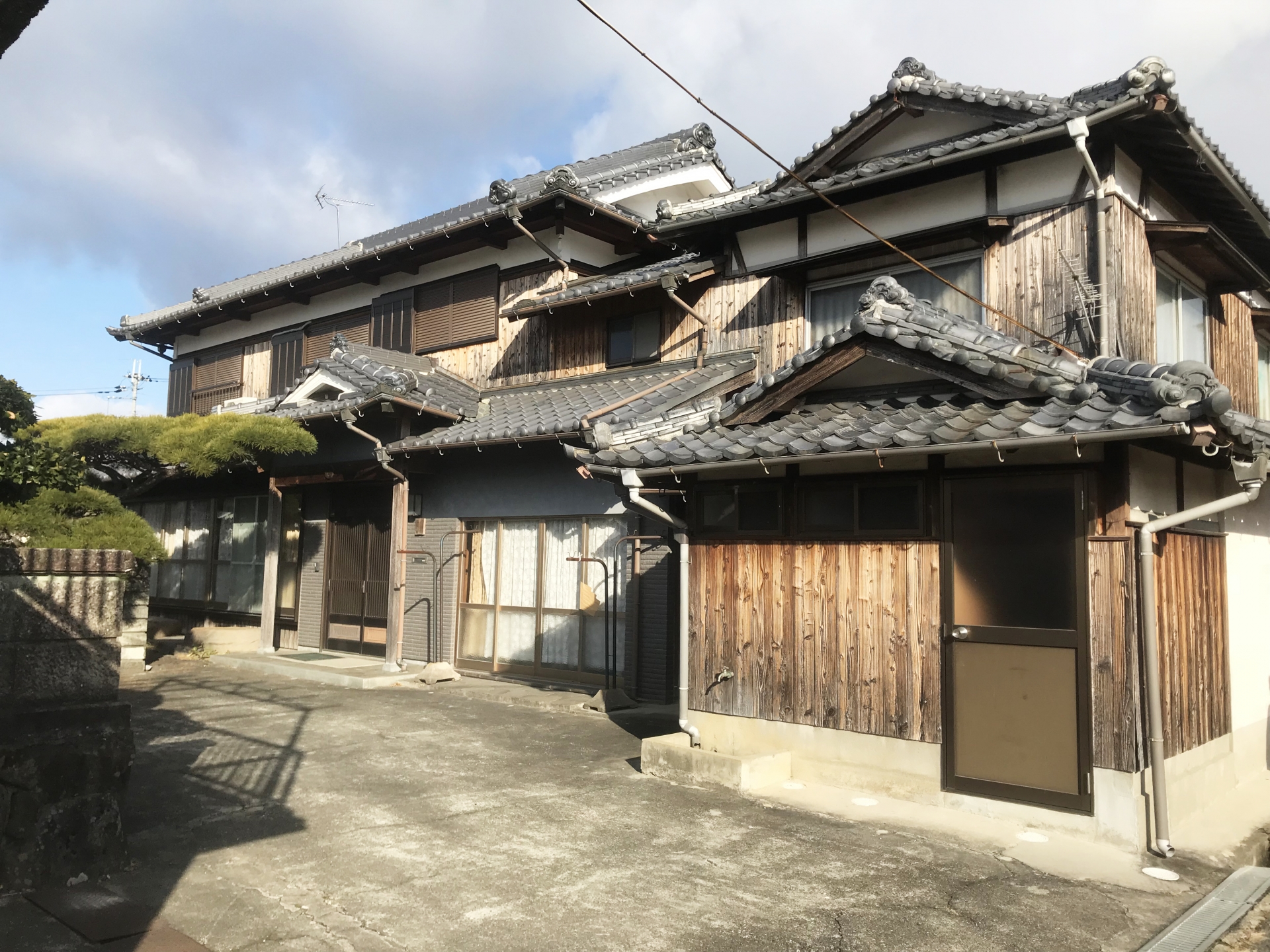 高槻市の不動産相続－【相続した家を放置すると年間いくらかかる？】